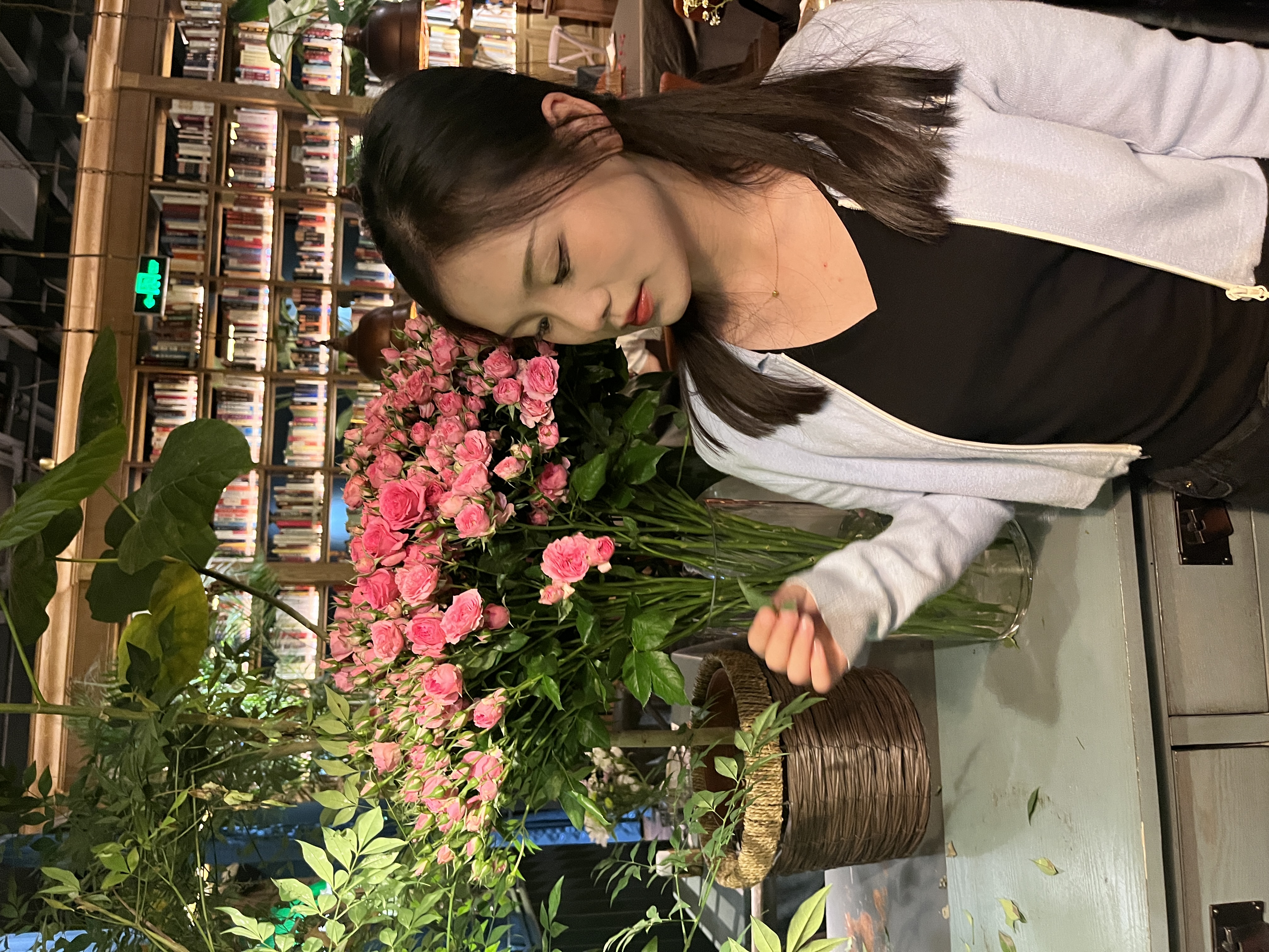 其实我觉得这张拍的不错的